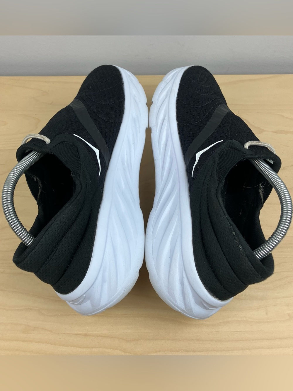 Hoka One One Women’s Size 10 Ora Recovery Shoe 2 Slip On Black & White Shoes - Picture 6 of 11